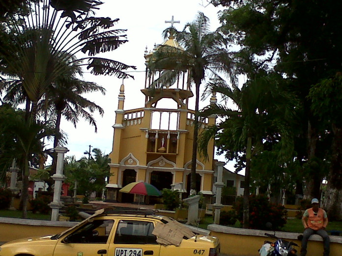 bajo-cauca-caceres-iglesia